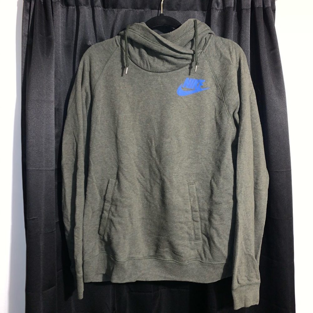 Nike woman’s hoodie